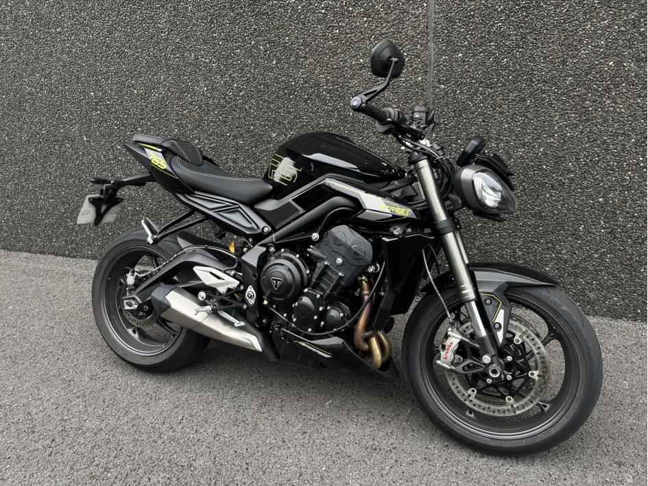 TRIUMPH STREET TRIPLE 765 RS