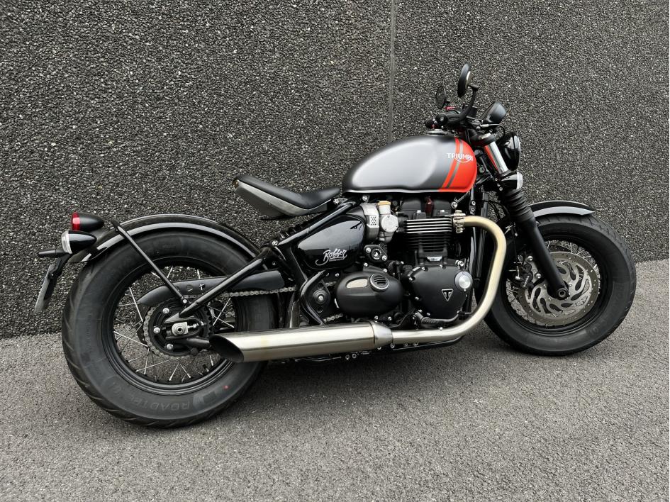 TRIUMPH Bonneville Bobber 1200