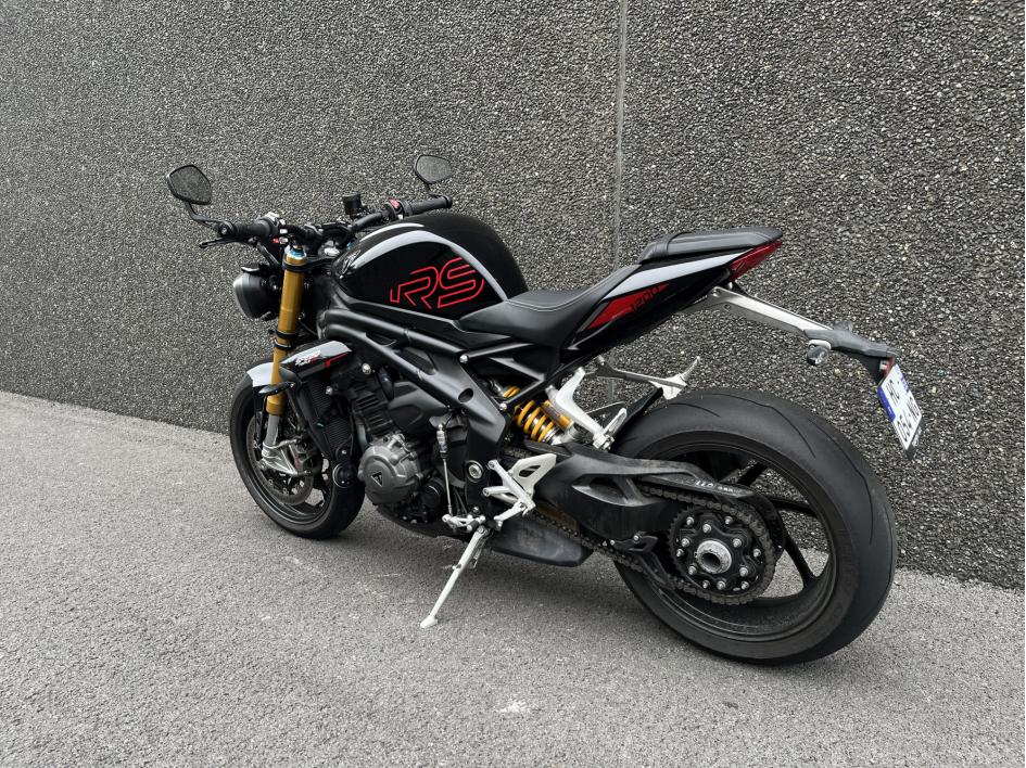 TRIUMPH SPEED TRIPLE 1200 RS
