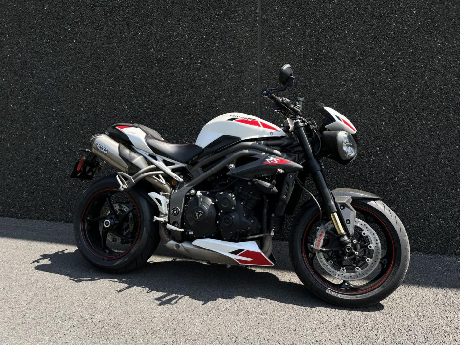 TRIUMPH SPEED TRIPLE 1050 RS