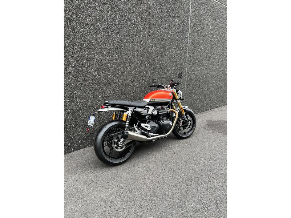 TRIUMPH SPEED TWIN 1200