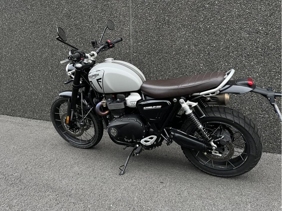 TRIUMPH SCRAMBLER 1200