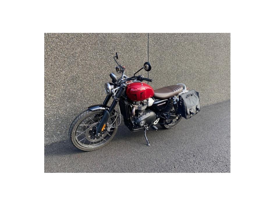 TRIUMPH SCRAMBLER 1200