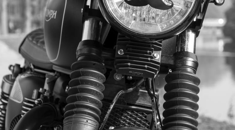 T120 Black